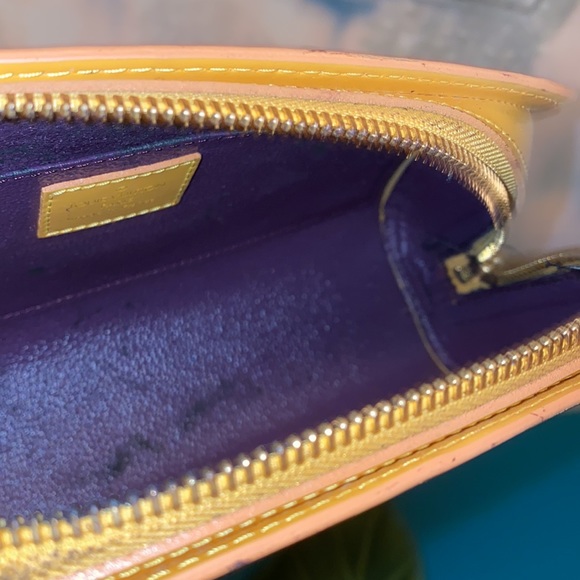 DOWN FROM $350!🎉Louis Vuitton Epi Yellow Clutch or Taco Cosmetic Case - Picture 5 of 5